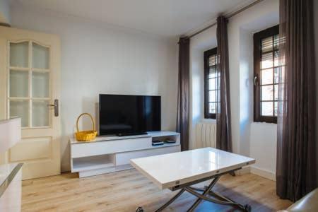 13 Calle San Jacinto Sevilla