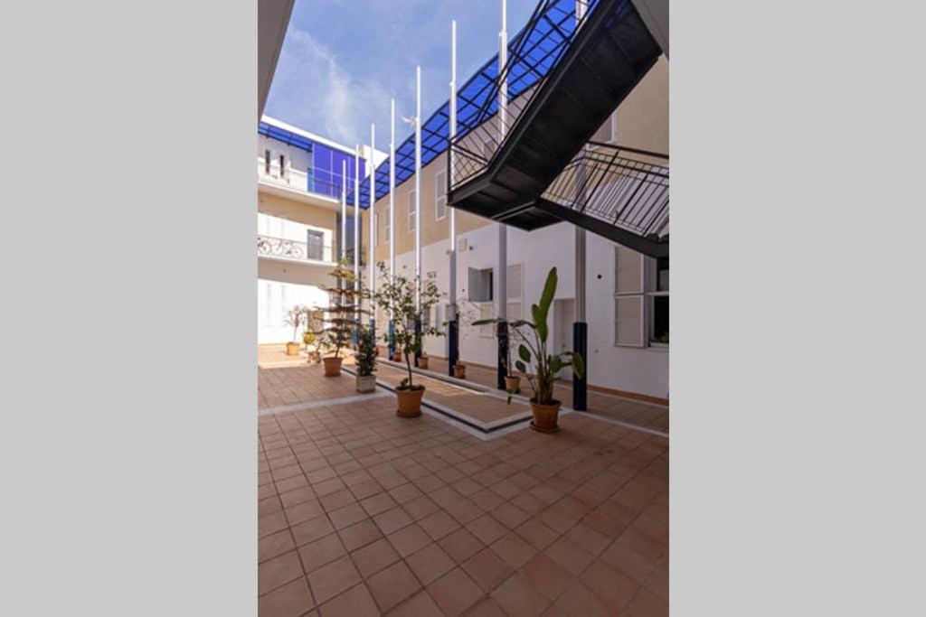 Becas Alameda Duplex By Valcambre