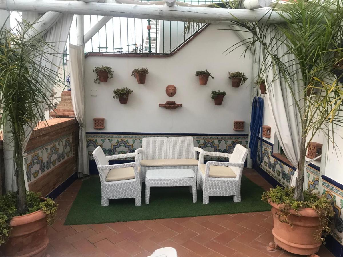 Pequeño Palacete Calle Santas Patronas Apartamento Sevilla