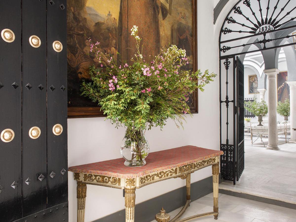 Vac Luxury Seville