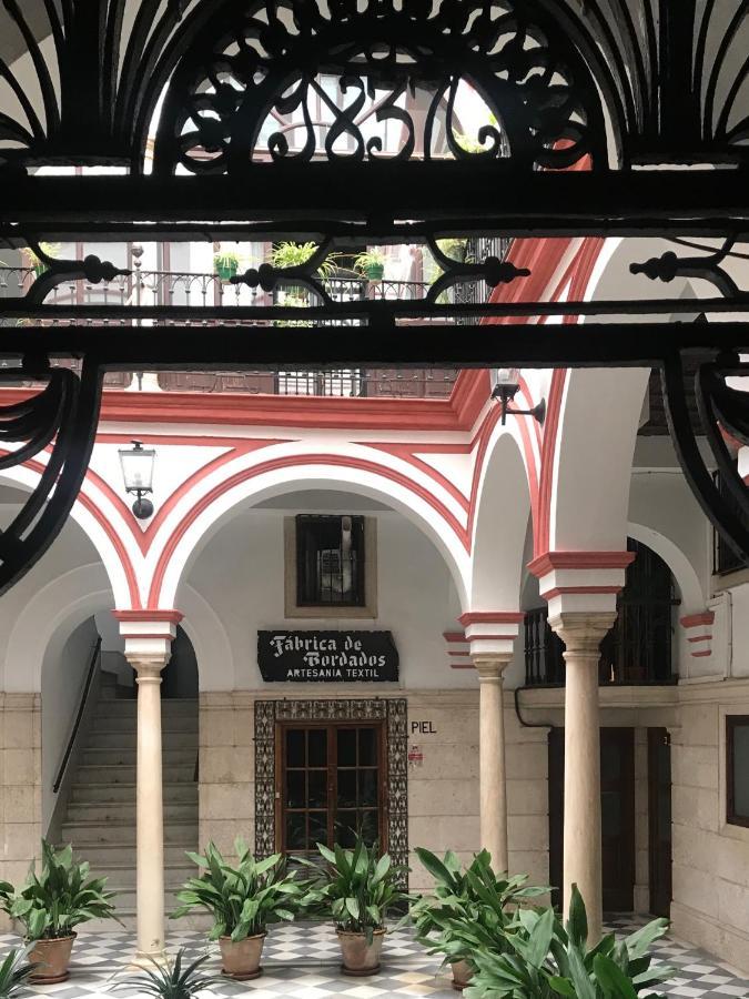 A 60 Metros De La Catedral * Seville