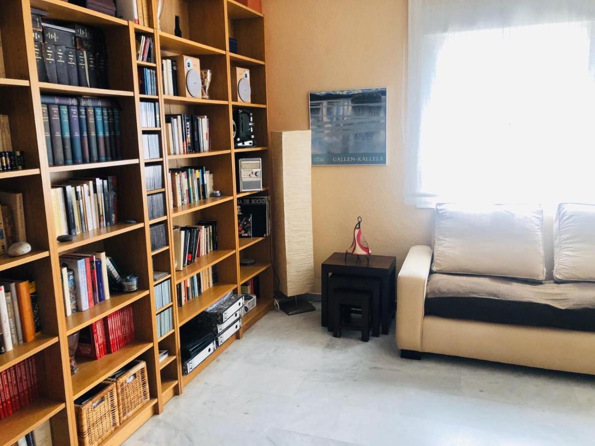 Apartamento Junto A Fibes, Amplio, Luminoso, Con Piscina Y Parking Sevilla