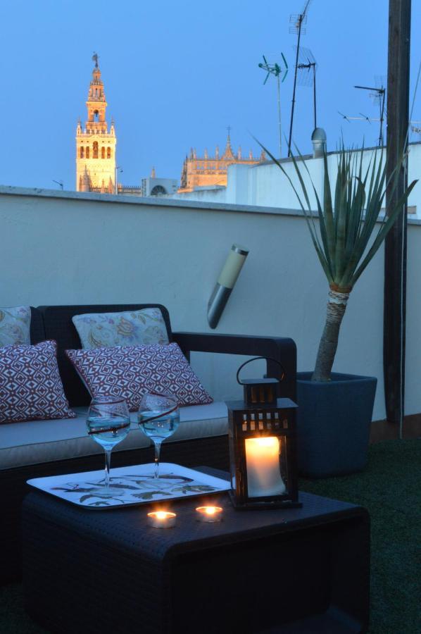 Homeyseville-amazing Penthouse Giralda Views 8 Pax, Parking Optional * Sevilla