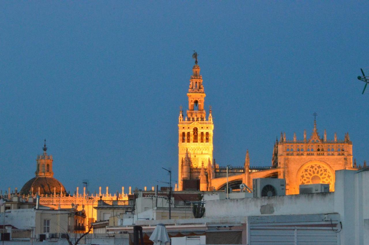 Homeyseville-amazing Penthouse Giralda Views 8 Pax, Parking Optional Apartamento Sevilla