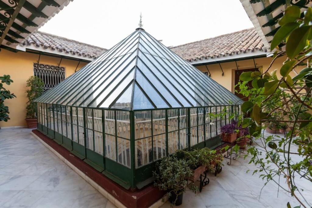 Apartamento Tranquilo Y Con Encanto En Palacio Sevillano, Junto Catedral A Acond Y Wifi Apartamento