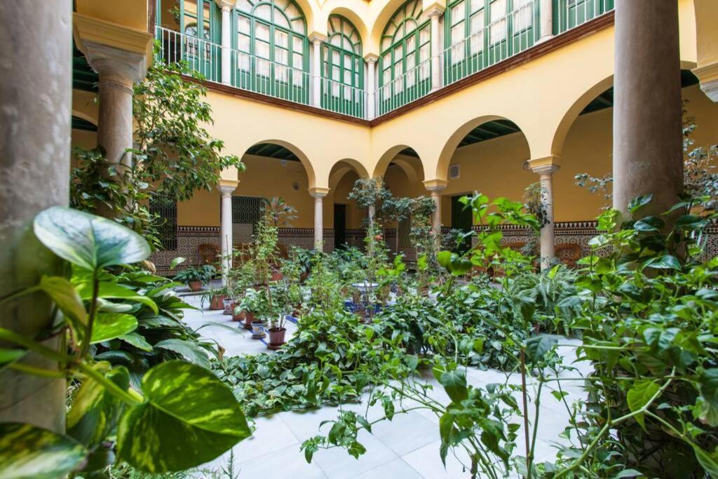 Loft Con Encanto En Casa Palacio Junto Catedral Wifi Sevilla
