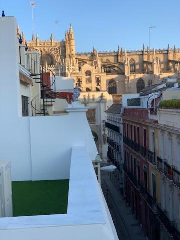 Stunning Attic With Private Terrace And Parking Optional * Seville
