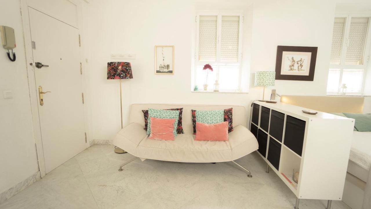 Apartamento Rentalsevilla Luminoso Estudio Junto A La Giralda *