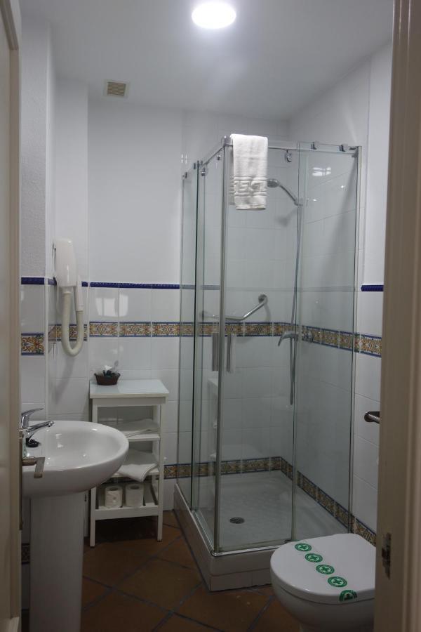 Hotel Dona Lina Hotel 2*