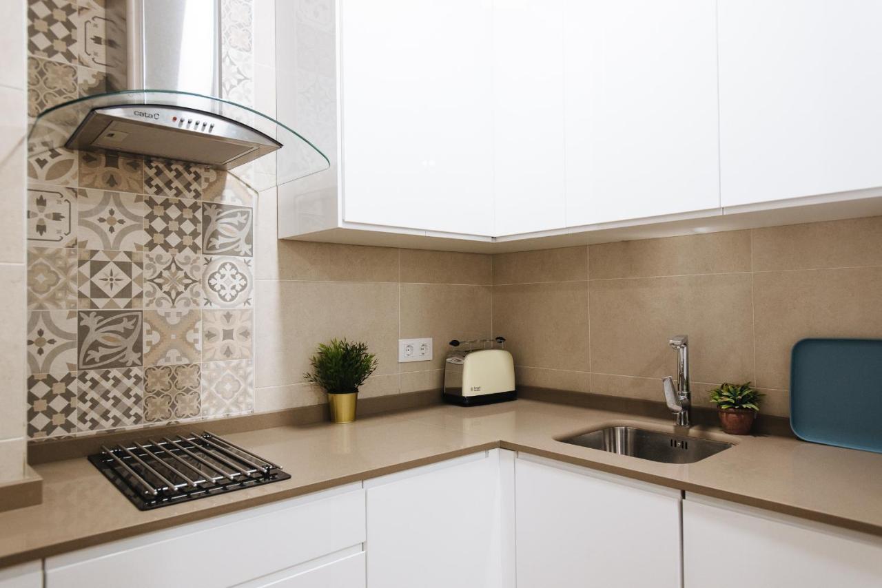 Apartamento Aitana, Vistas Iglesia Magdalena Desde Azotea *