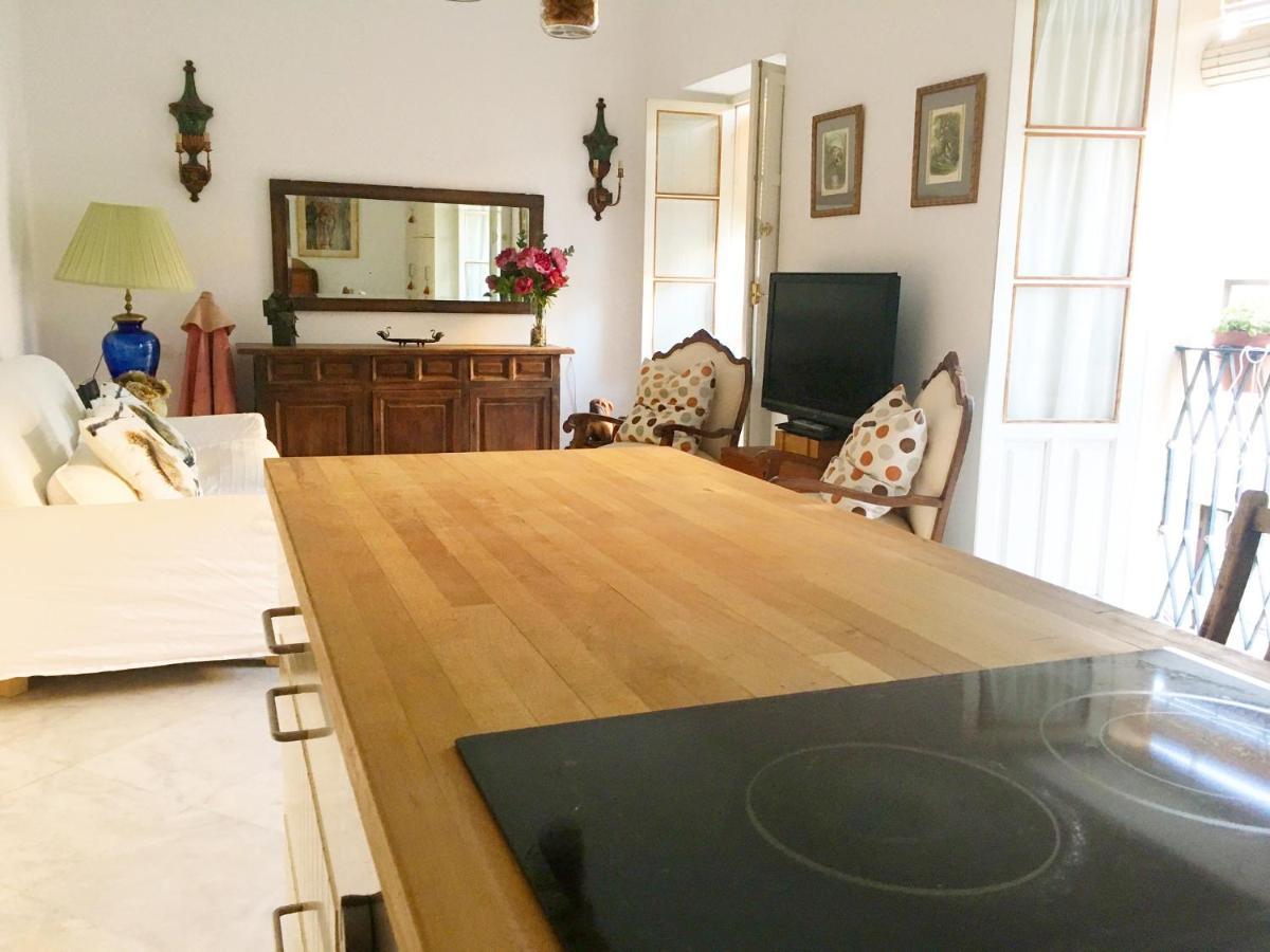 Apartamento Eva Recommends Alberto Lista ático Sevilla