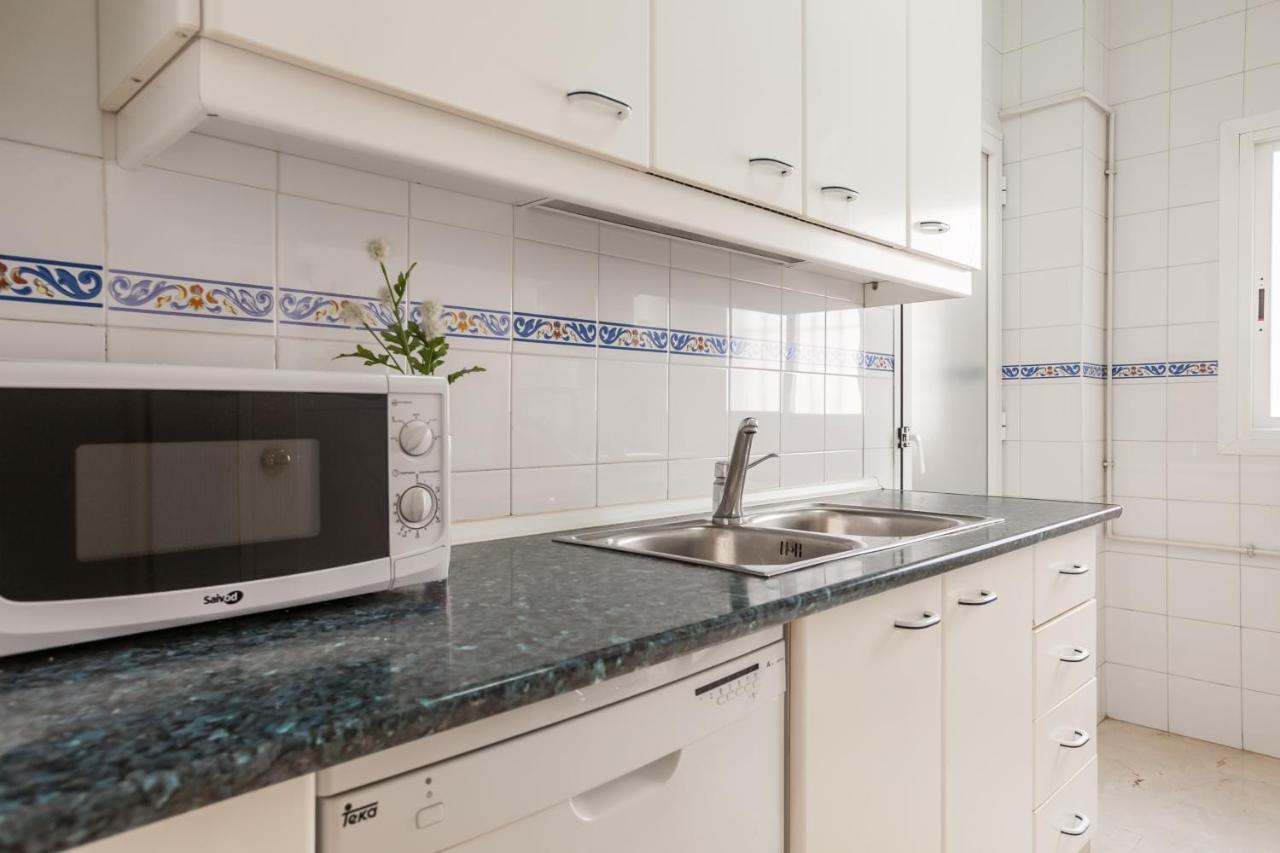 Cerca Del Alcázar Con Garaje Privado Apartamento