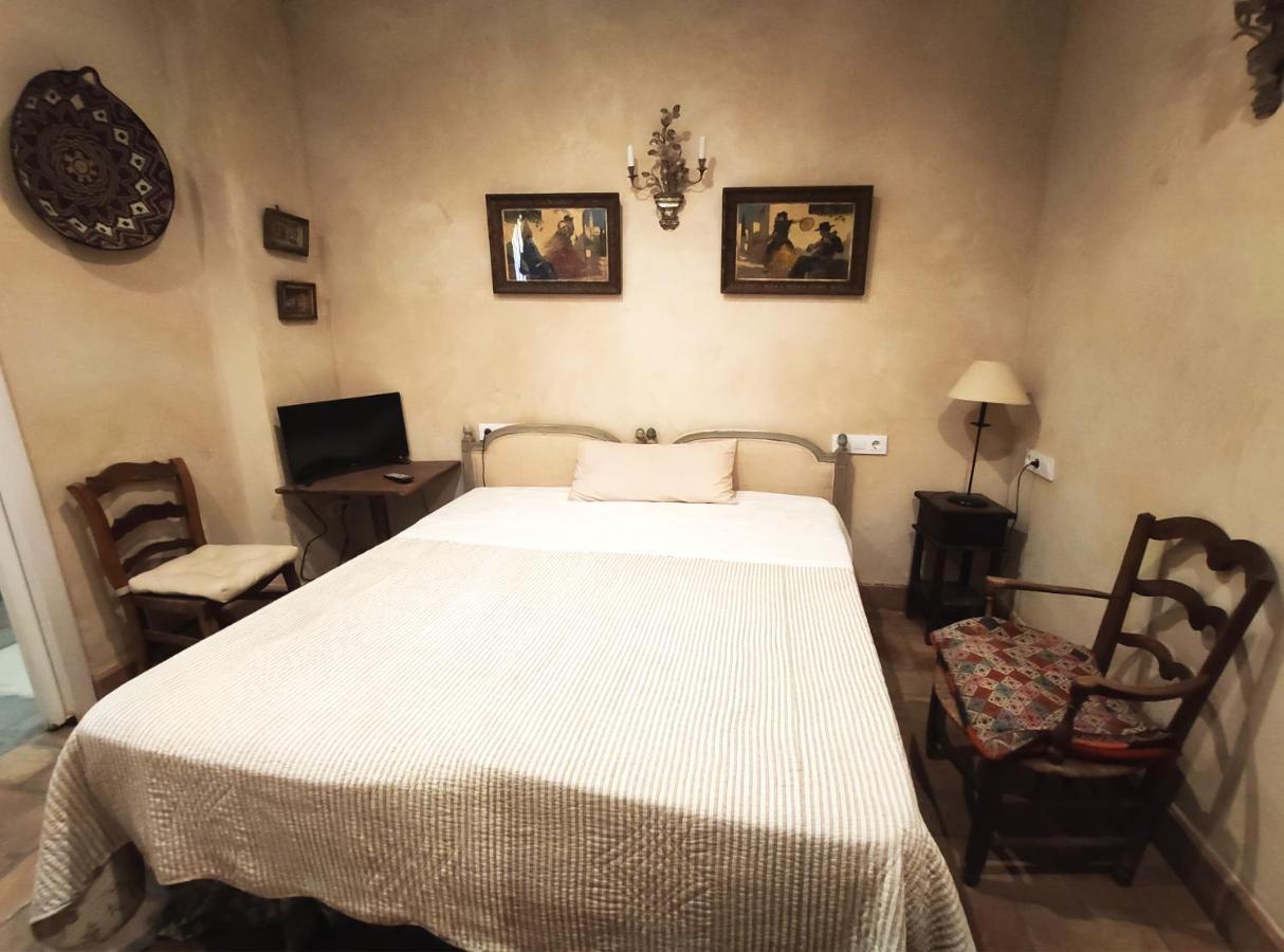Casa Del Buen Viaje - Fandango * Seville