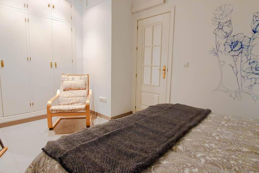 Apartamento Next To Catedral. Opción Garaje. Sevilla