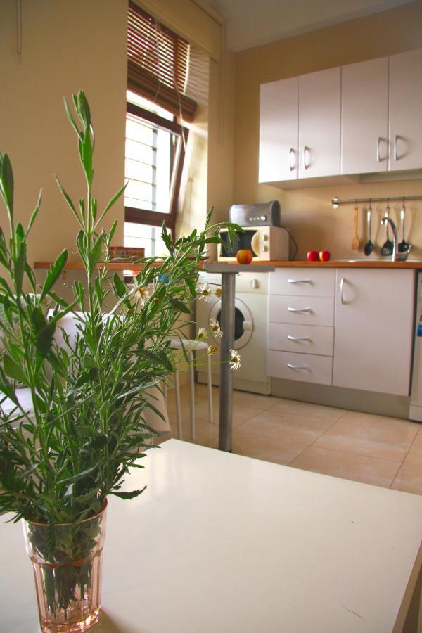 Fantástico Muy Luminoso Zona Genial Apartamento Sevilla