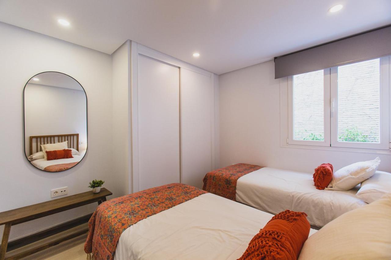 Casa Plaza Salvador Seville