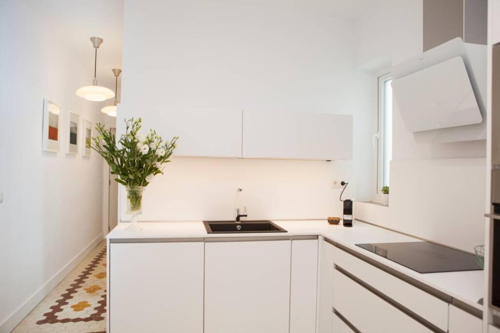 Apartamento Triana En Plena Calle Betis Maravilloso Apart. *