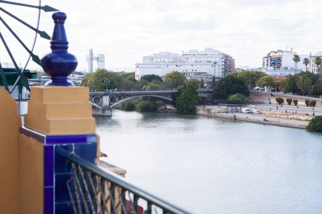 Triana En Plena Calle Betis Maravilloso Apart. Seville