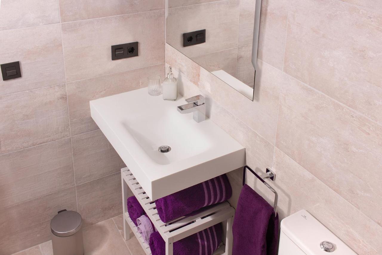 Apto. Maese Montañés. Céntrico Con Piscina Privada *