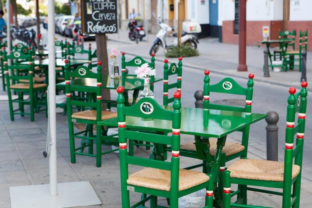 Apartamento Triana En Plena Calle Betis Maravilloso Apart.
