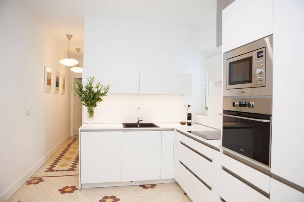 Apartamento Triana En Plena Calle Betis Maravilloso Apart. *
