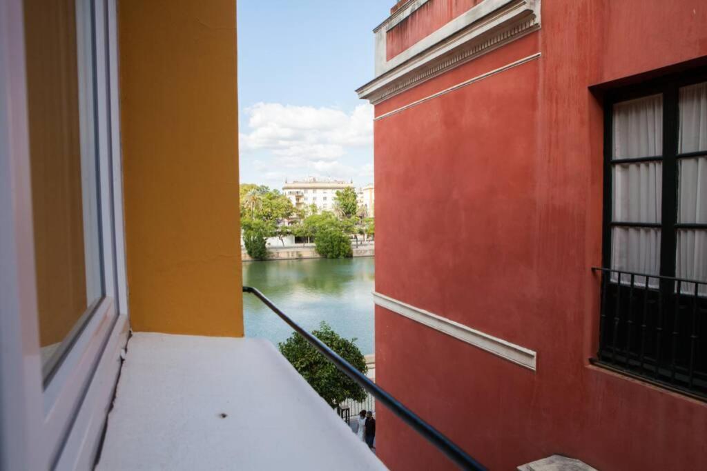Triana En Plena Calle Betis Maravilloso Apart. Apartamento *