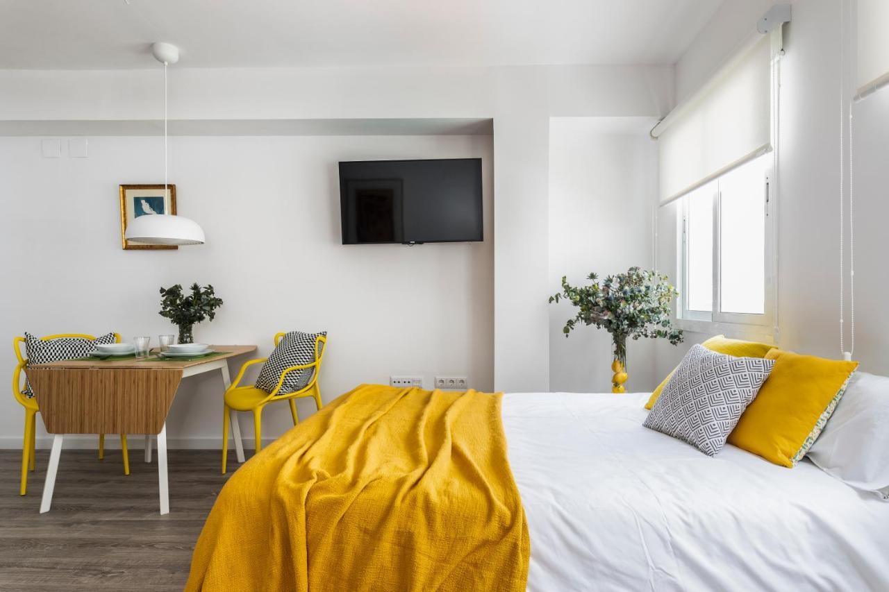 Pop Art, De Diseno En Arenal Apartment Seville