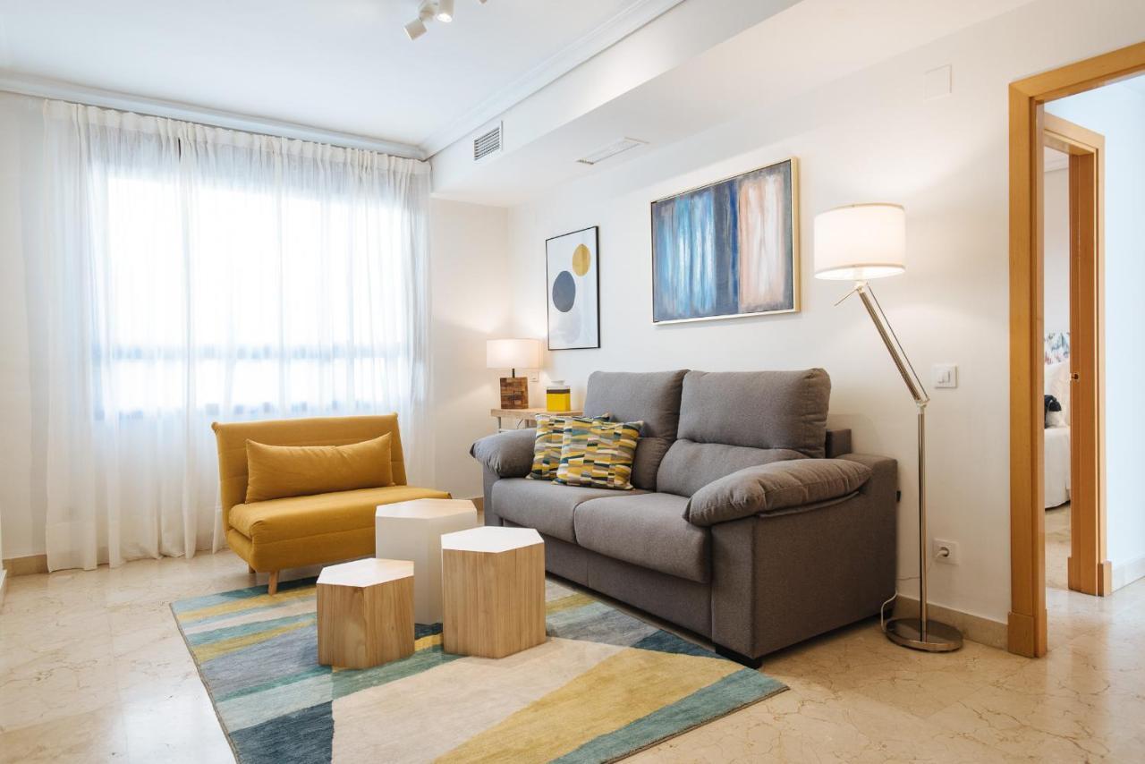 San Bernardo Boutique - Free Parking Sevilla