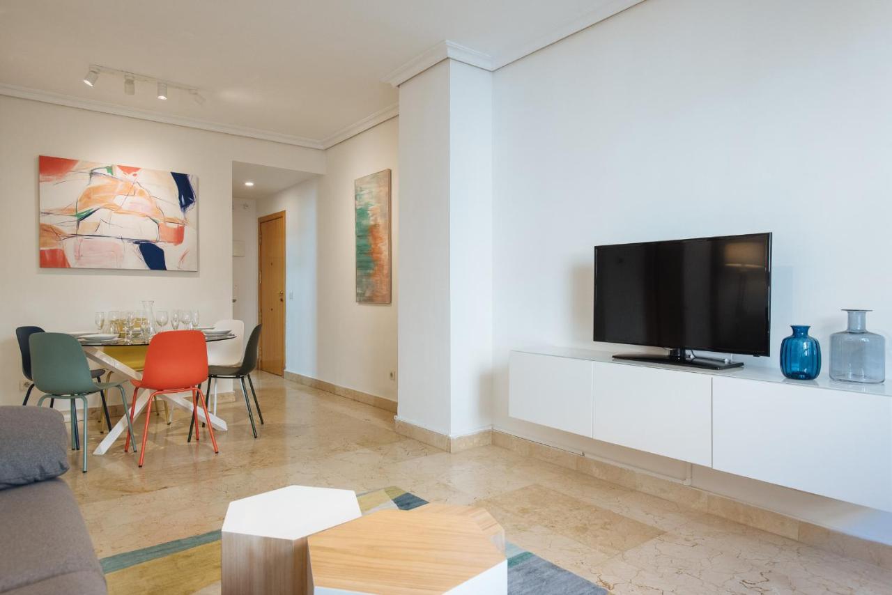 San Bernardo Boutique - Free Parking Sevilla