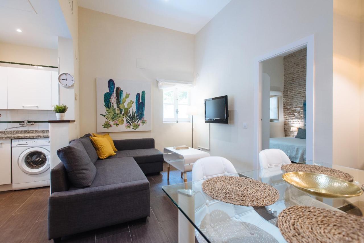 Cozy In House-palace With Private Patio * Seville