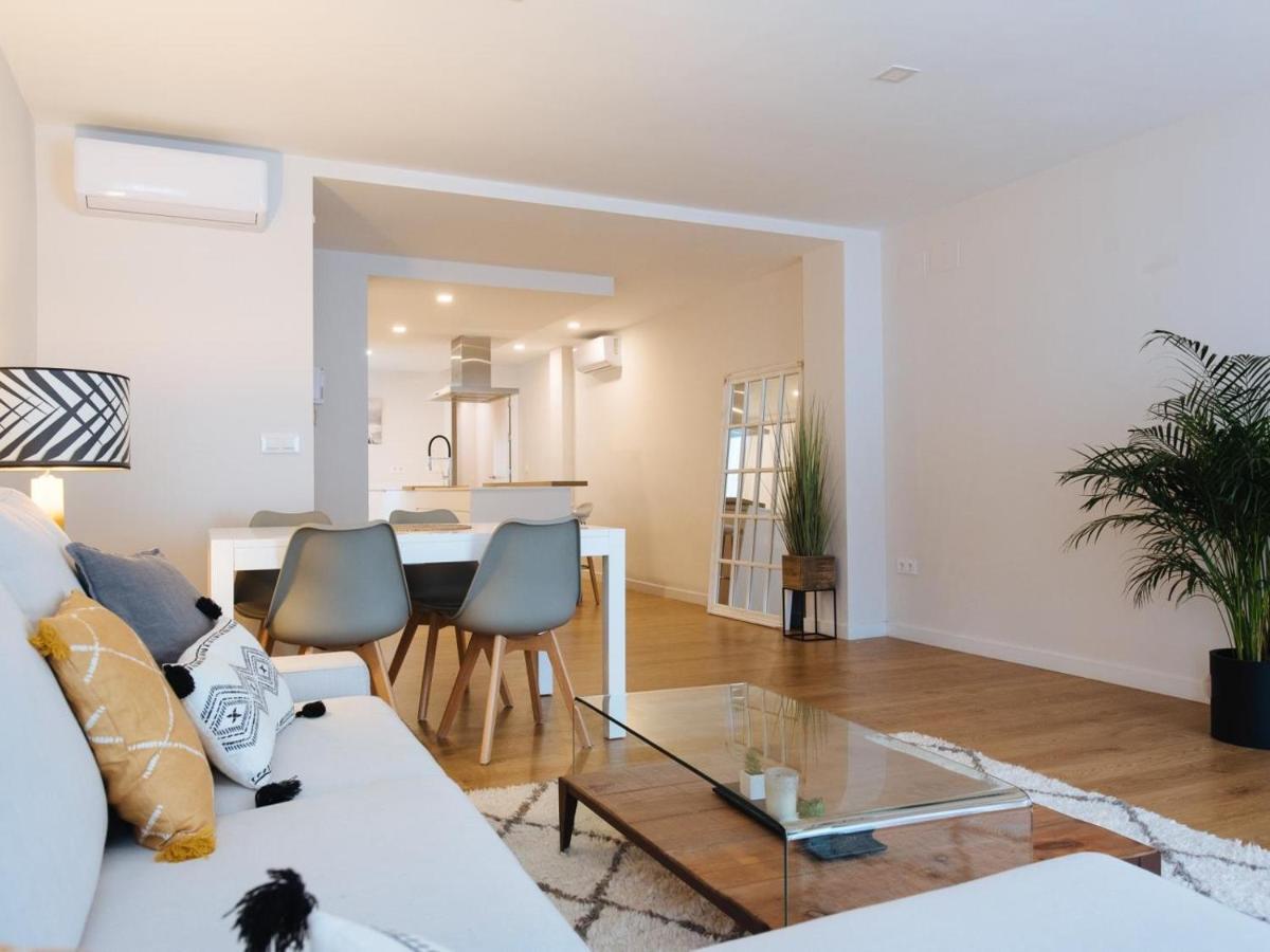 Apartamento Pz Triana Amplio, Moderno Y Luminoso 2d 2b Sevilla