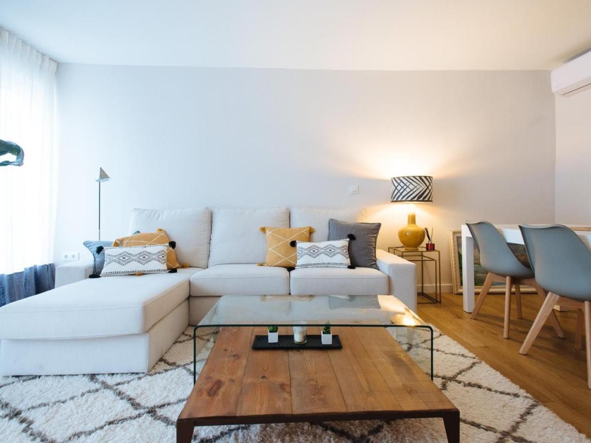 Pz Triana Amplio, Moderno Y Luminoso 2d 2b Apartment *