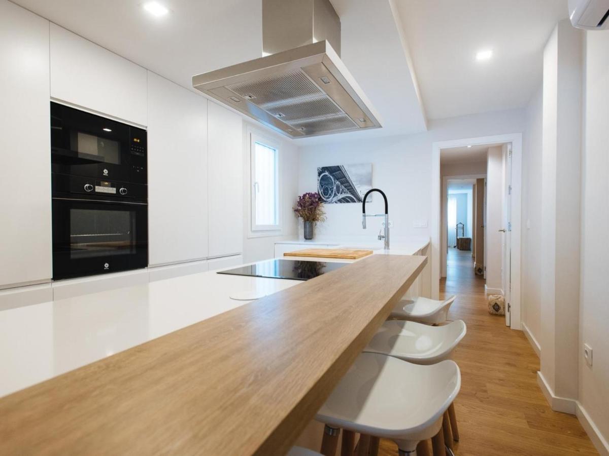 Pz Triana Amplio, Moderno Y Luminoso 2d 2b Apartamento