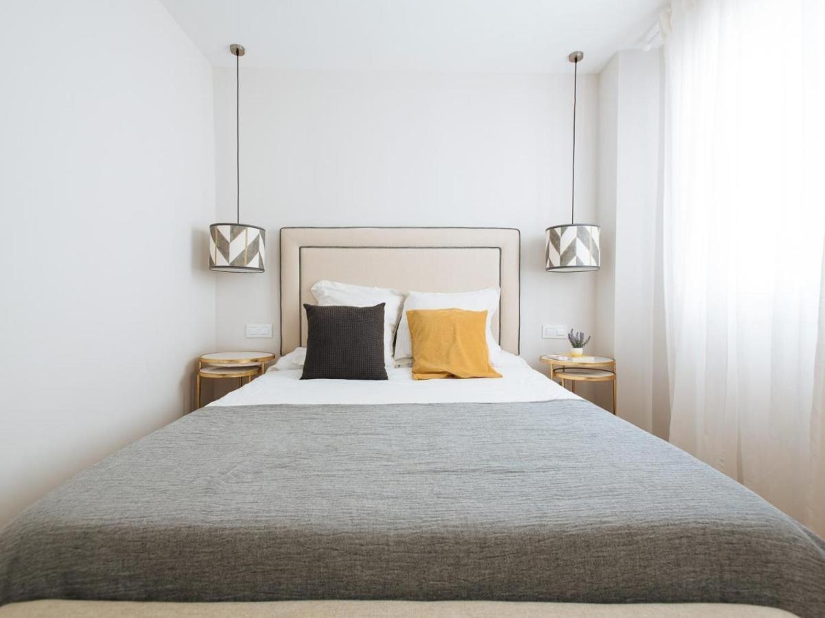 Apartamento Pz Triana Amplio, Moderno Y Luminoso 2d 2b *