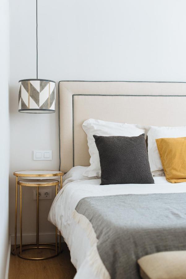 Pz Triana Amplio, Moderno Y Luminoso 2d 2b Apartment