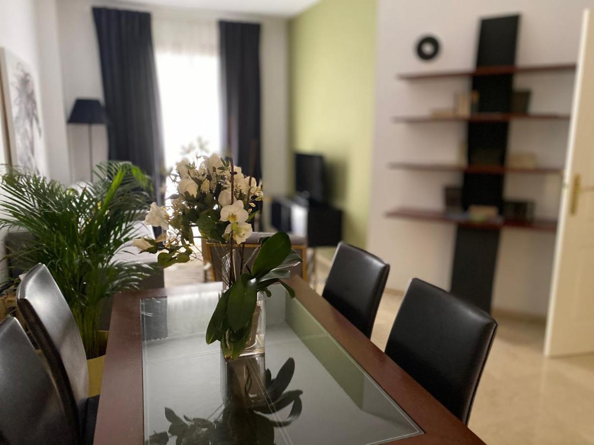 Portico Apartment *