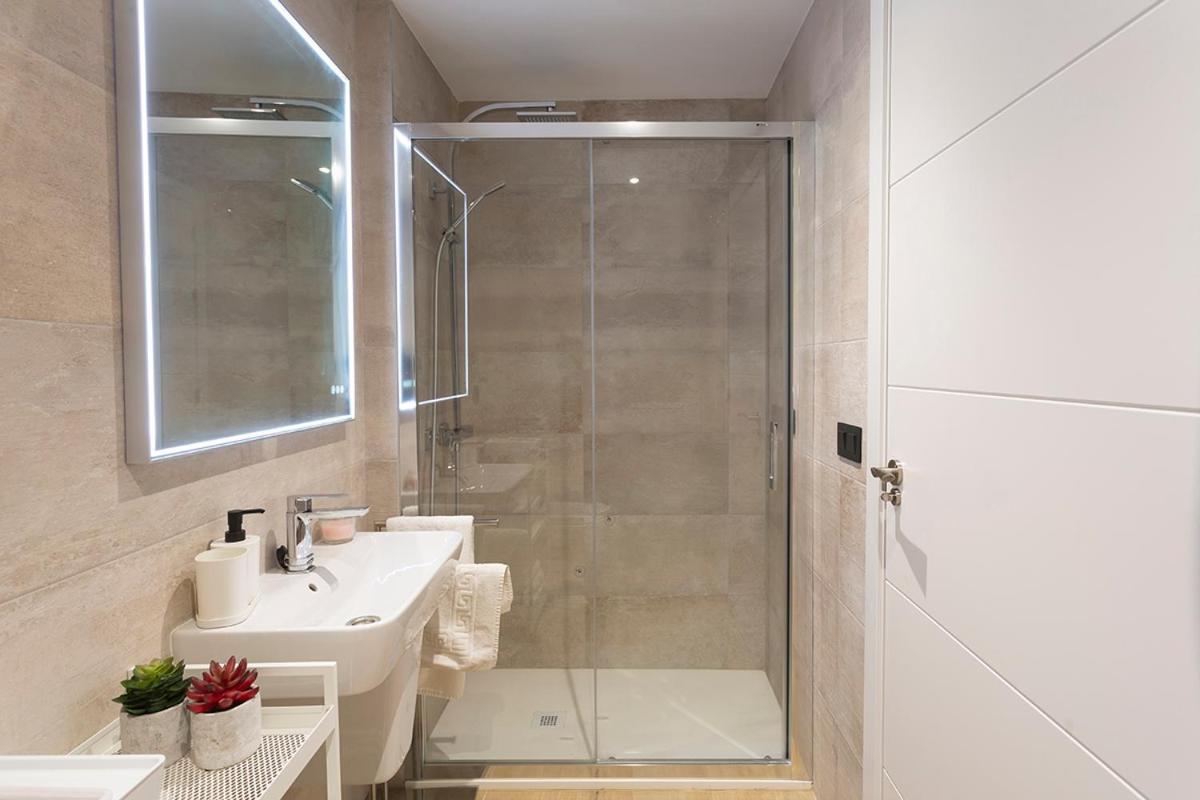 Apartment Private & Pool Goyeneta Urban