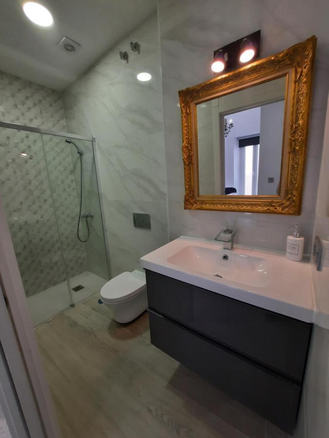 La Del Conde Luxury *