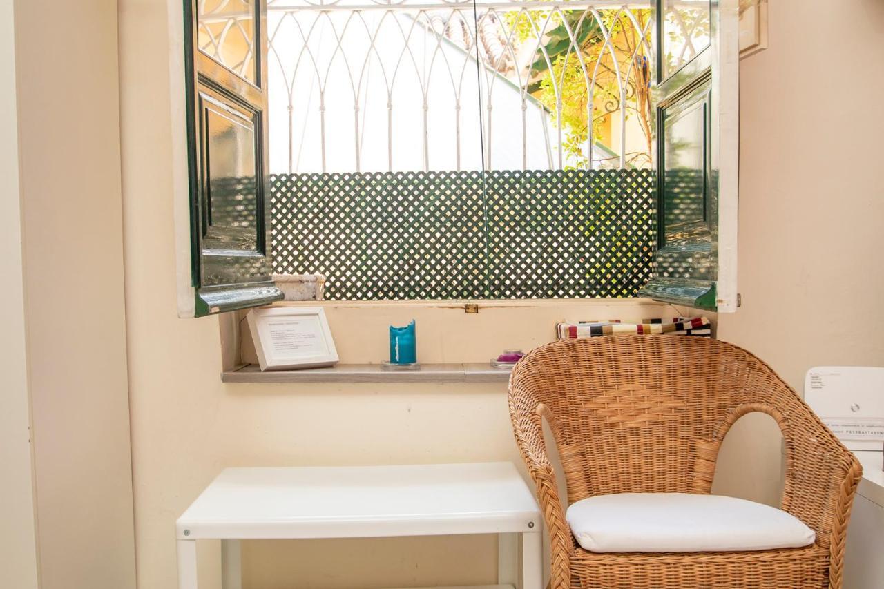 Apartamento Tranquilo Y Con Encanto En Palacio Sevillano, Junto Catedral A Acond Y Wifi Apartamento Sevilla