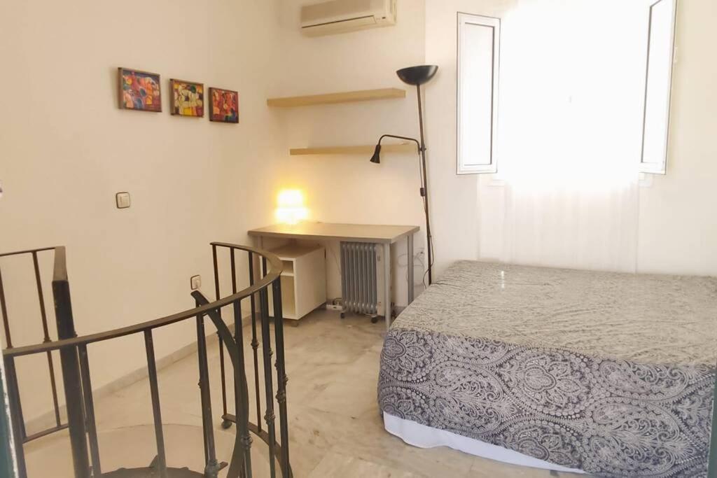 Duplex Con Terraza Santa Cruz, Familias 5 Pax, Parking Opc Apartamento