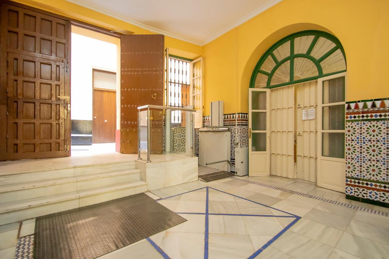 Apartamento Tranquilo Y Con Encanto En Palacio Sevillano, Junto Catedral A Acond Y Wifi Apartamento