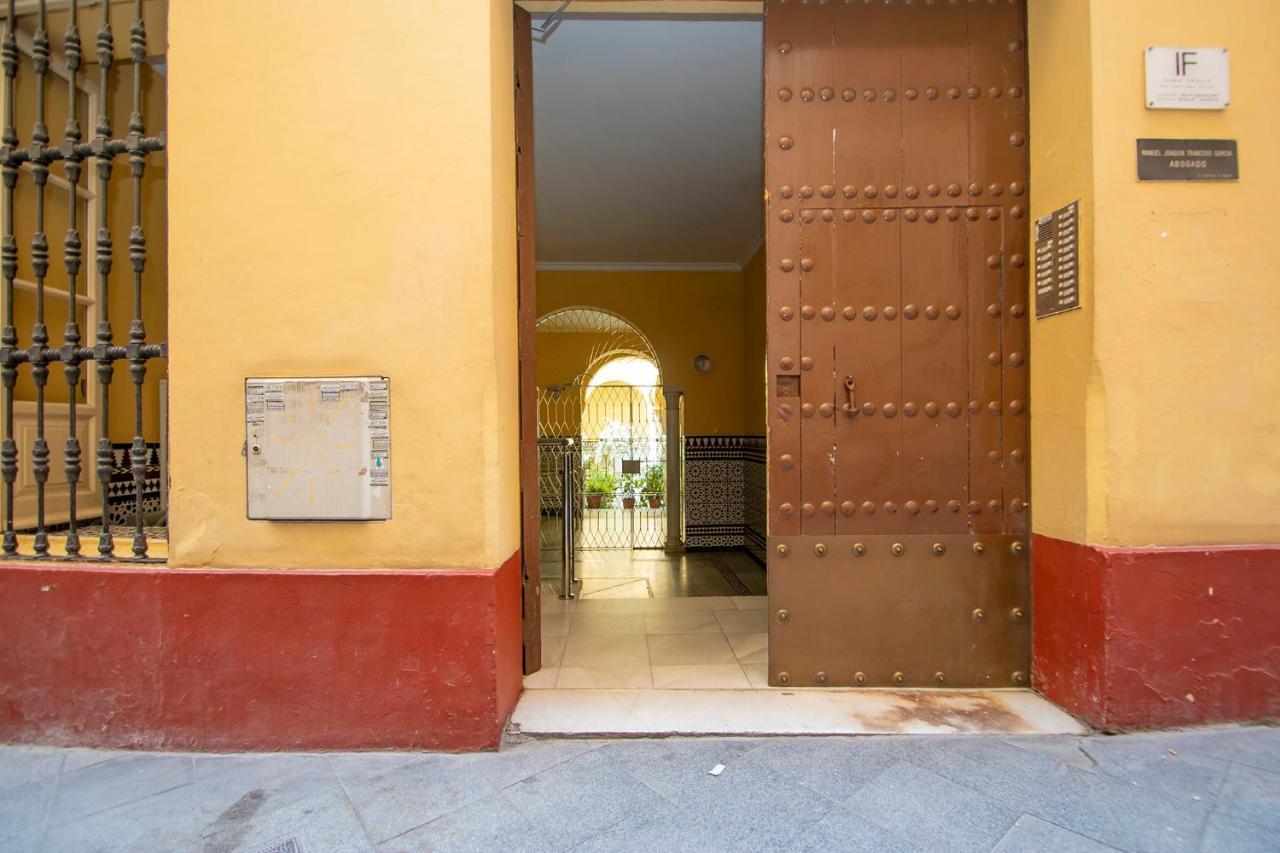 Apartamento Tranquilo Y Con Encanto En Palacio Sevillano, Junto Catedral A Acond Y Wifi Apartamento Sevilla