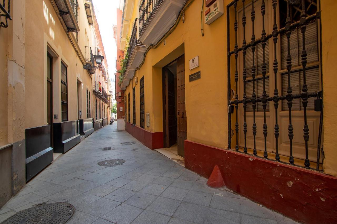 Apartamento Tranquilo Y Con Encanto En Palacio Sevillano, Junto Catedral A Acond Y Wifi Apartamento