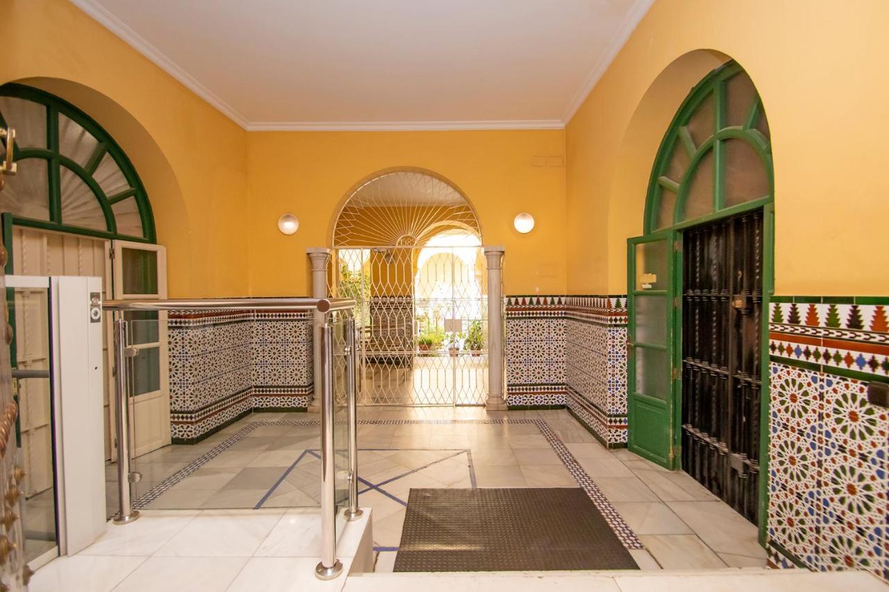 Apartamento Tranquilo Y Con Encanto En Palacio Sevillano, Junto Catedral A Acond Y Wifi Apartamento