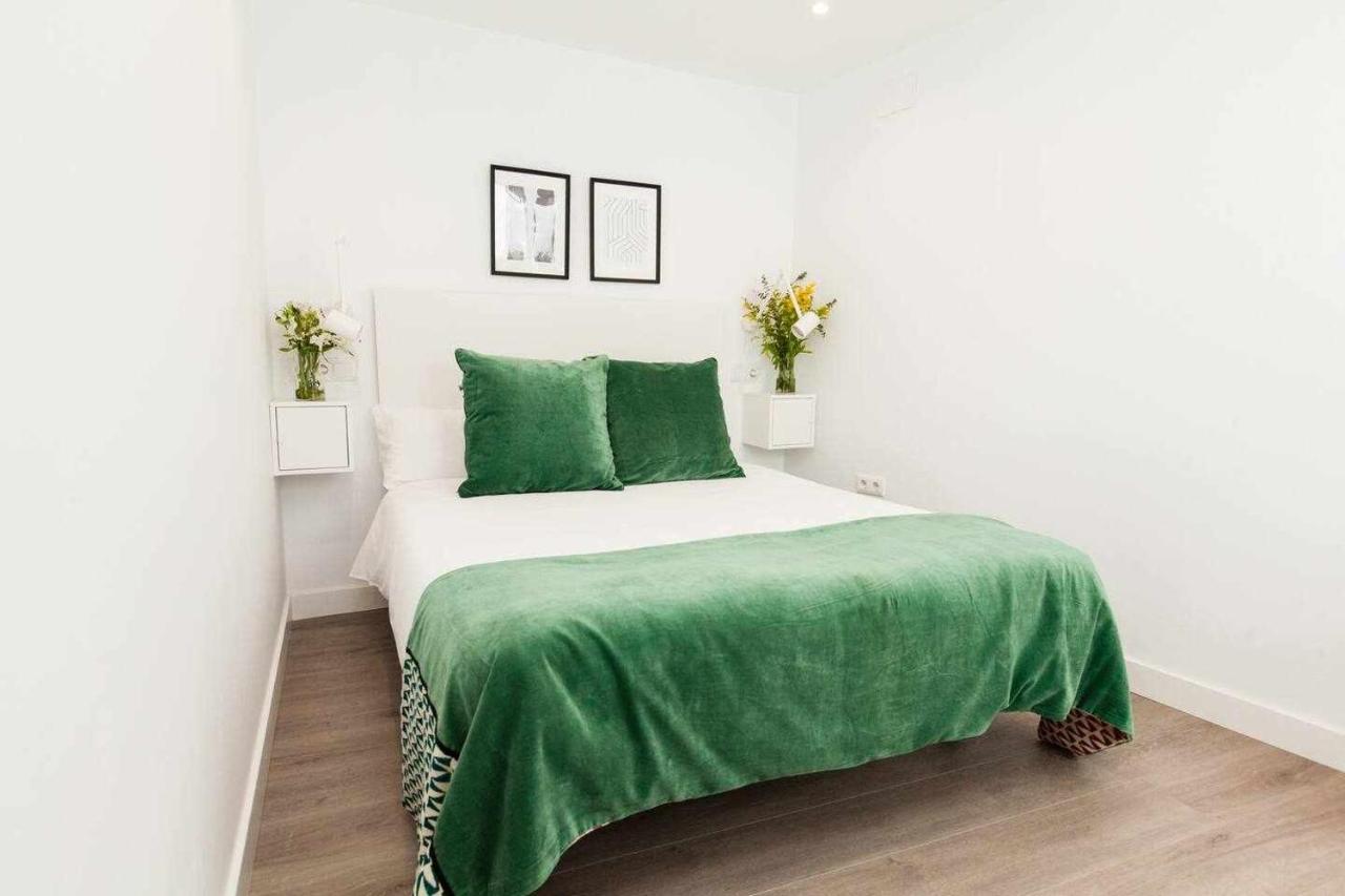 Isg Downtown Family Haven Free Parking Spot Seville
