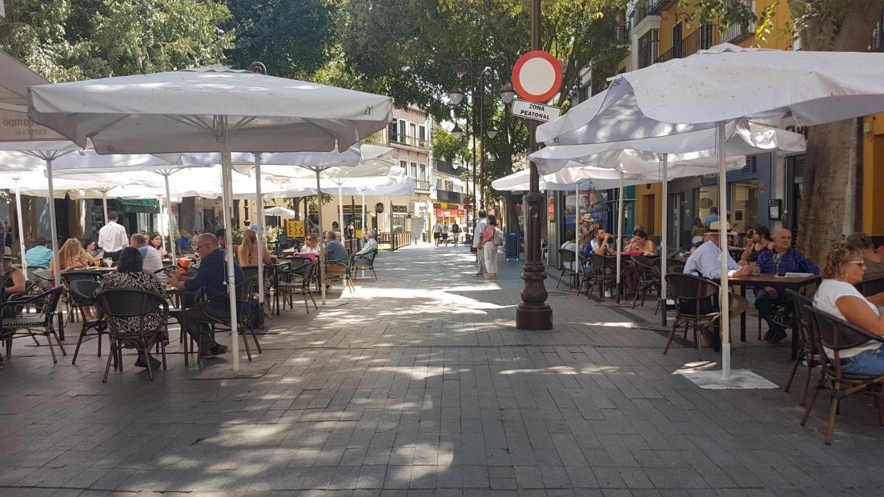 Magnífico Apto 2 Dorm 2 Baños En El Corazón De Aa Wifi * Sevilla