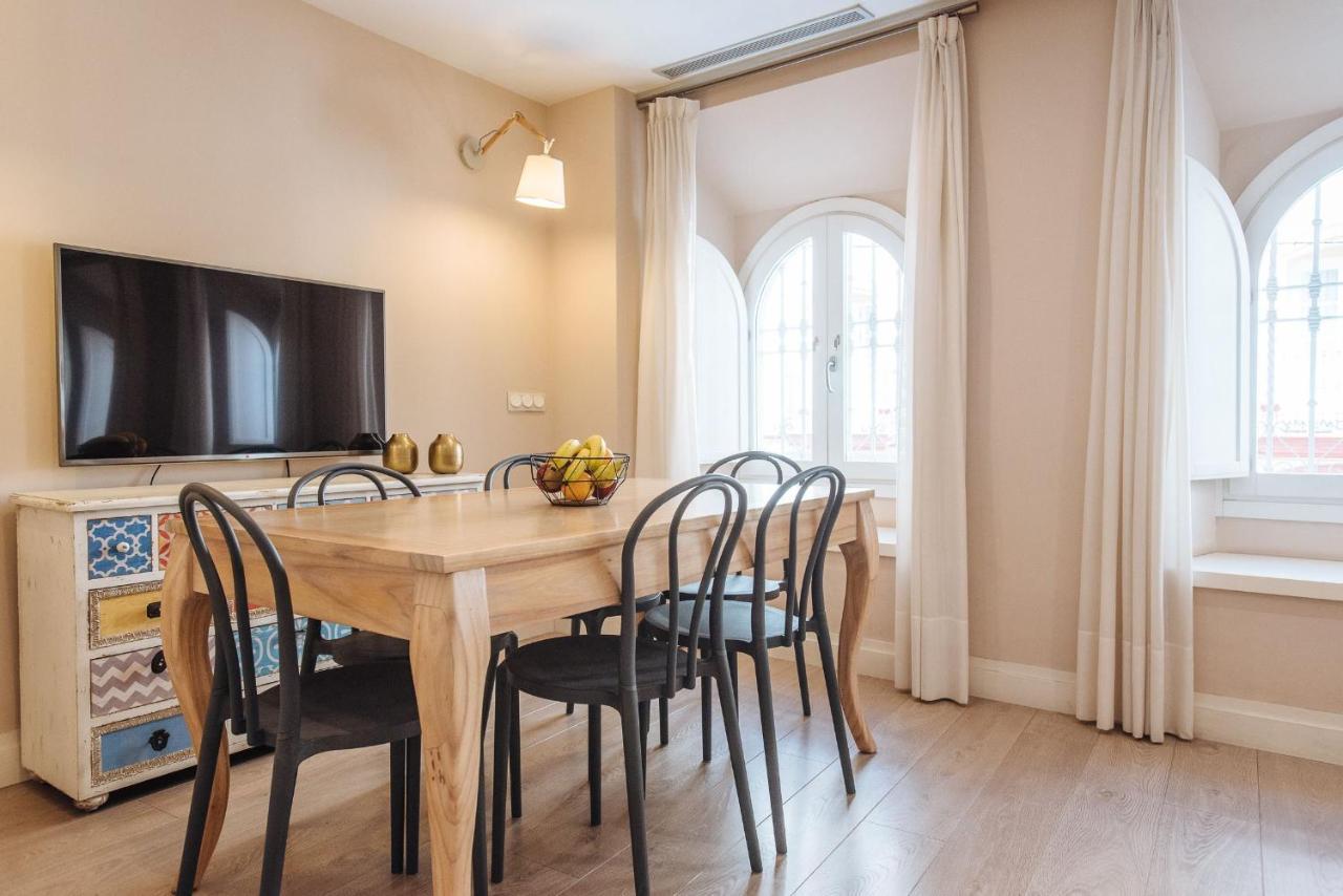 Apartment Maestranza Boutique