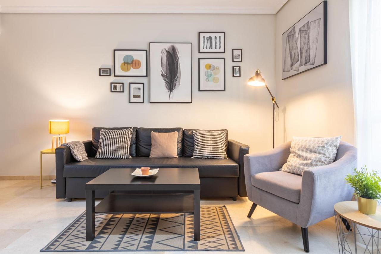 Apartamento San Jacinto Triana Deluxe By Valcambre *
