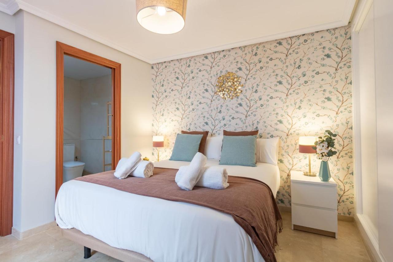 San Jacinto Triana Deluxe By Valcambre
