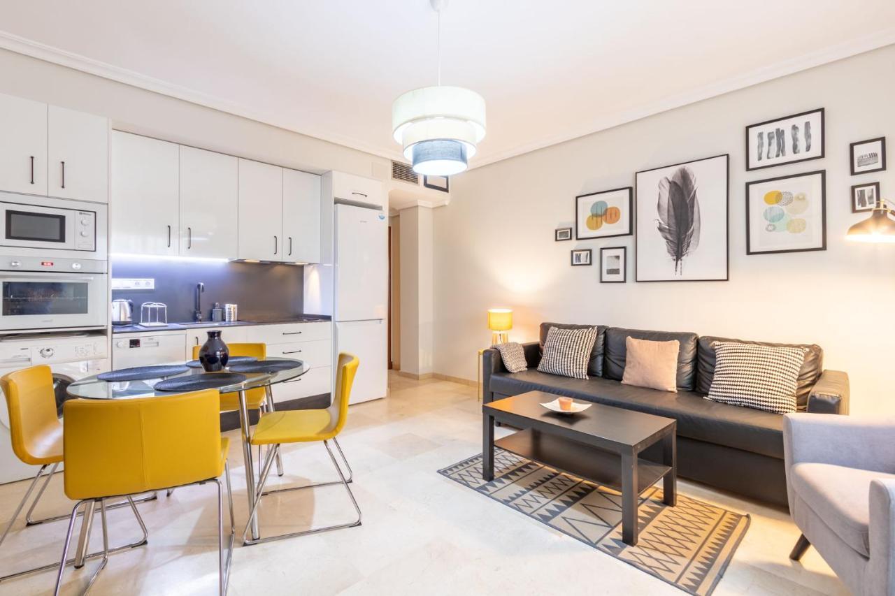 San Jacinto Triana Deluxe By Valcambre Apartamento *